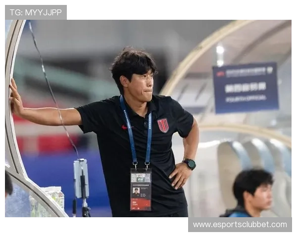 成都蓉城教练更替,阿洛伊西接棒徐正源挑战新赛季 成都蓉城教练更替,阿洛伊西接棒徐正源挑战新赛季